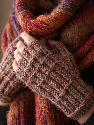 CHIRSTMAS CRAFTS TO MAKE AND SELL