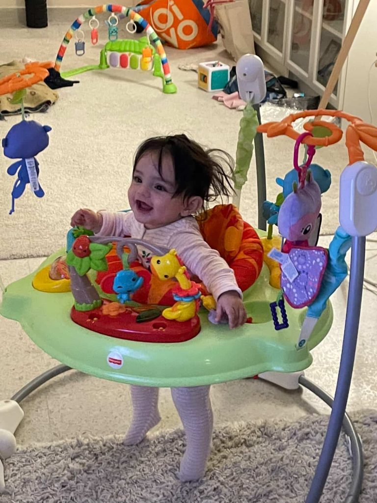 FINANCIAL LIFE HACKS TO RESET YOUR NEW YEAR