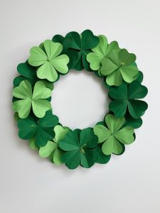 DIY St Patrick’s Day Decor With Tutorials!