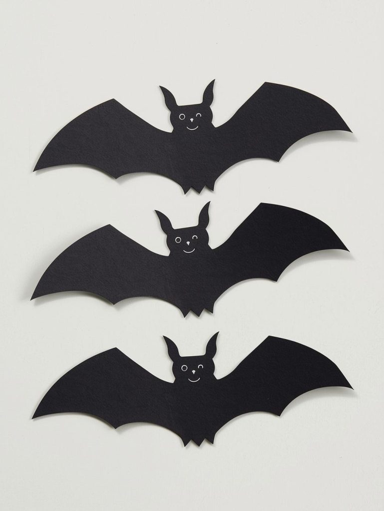 DIY HALLOWEEN DECORATIONS