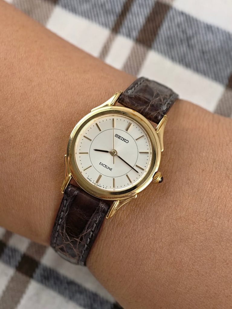 BUSINESS PROFESSIONAL OUTFITS